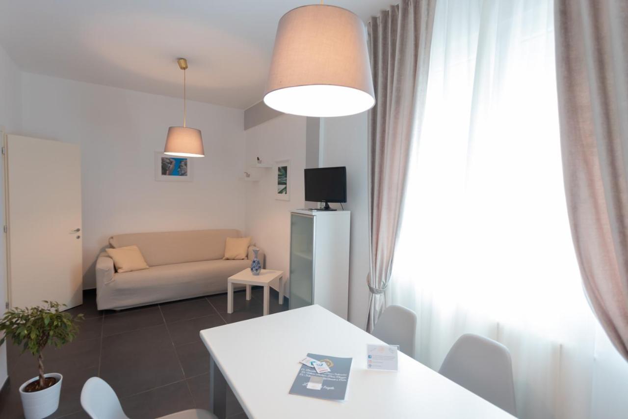 Ca Sottomarina Gli Appartamenti In Centro Apartsuite Exterior photo